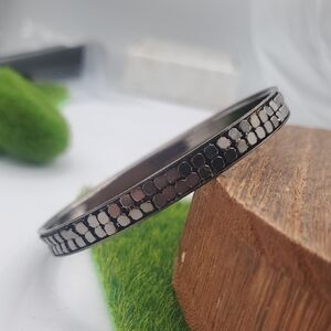 Black Scale Panel  Bangle Bracelet B3426